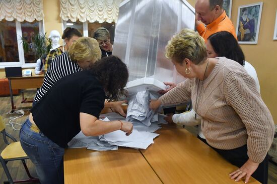 Russia Elections Vote Counting