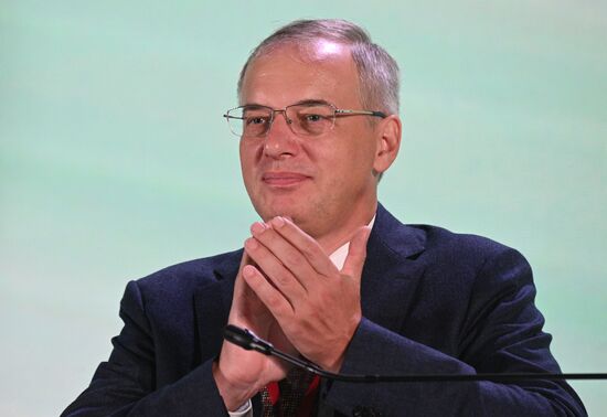 EEF-2023. Chinese Business in Russia: Prospects for Further Growth