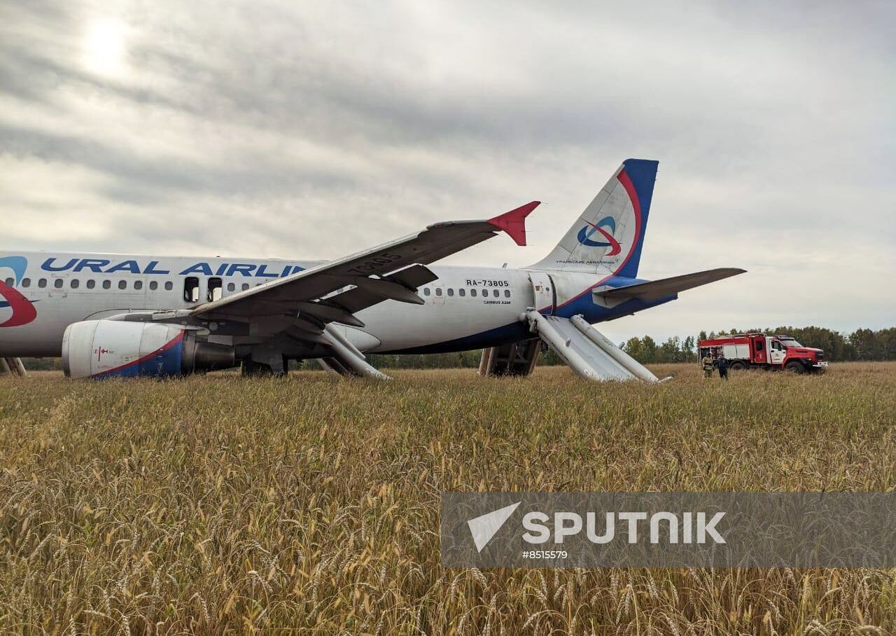 Russia Aircraft Emergency Landing