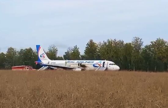 Russia Aircraft Emergency Landing