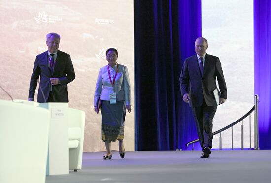 EEF-2023. Plenary Session