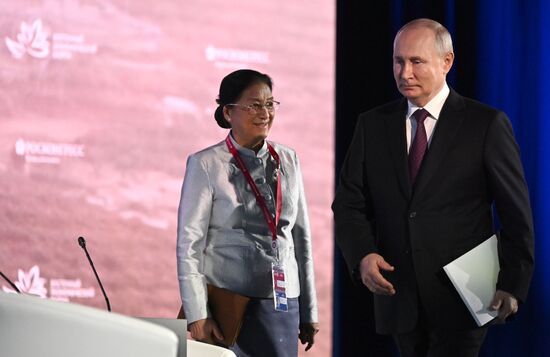 EEF-2023. Plenary Session