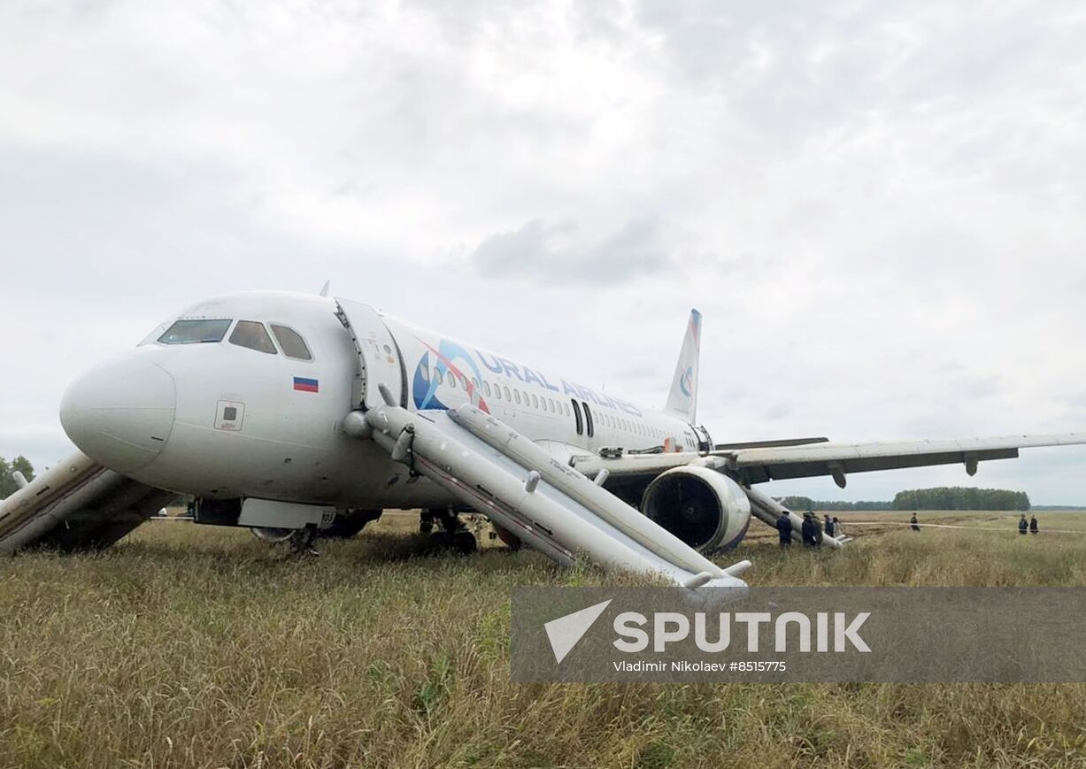 Russia Aircraft Emergency Landing