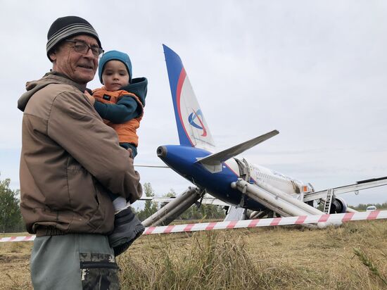 Russia Aircraft Emergency Landing
