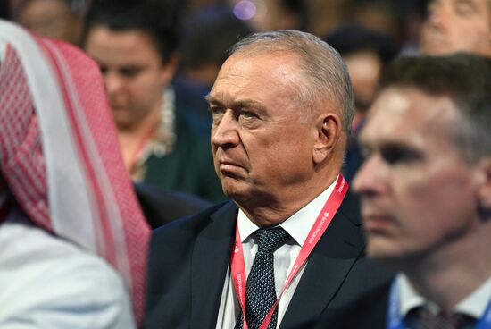 EEF-2023. Plenary Session