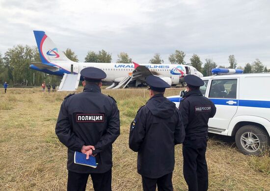 Russia Aircraft Emergency Landing
