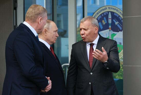 Russia Putin Far Eastern Federal District