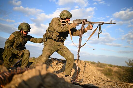 Russia Ukraine Military Operation Recruits Training