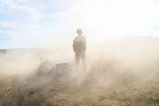 Russia Ukraine Military Operation Recruits Training