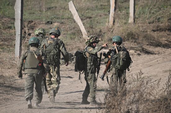 Russia Ukraine Military Operation Recruits Training