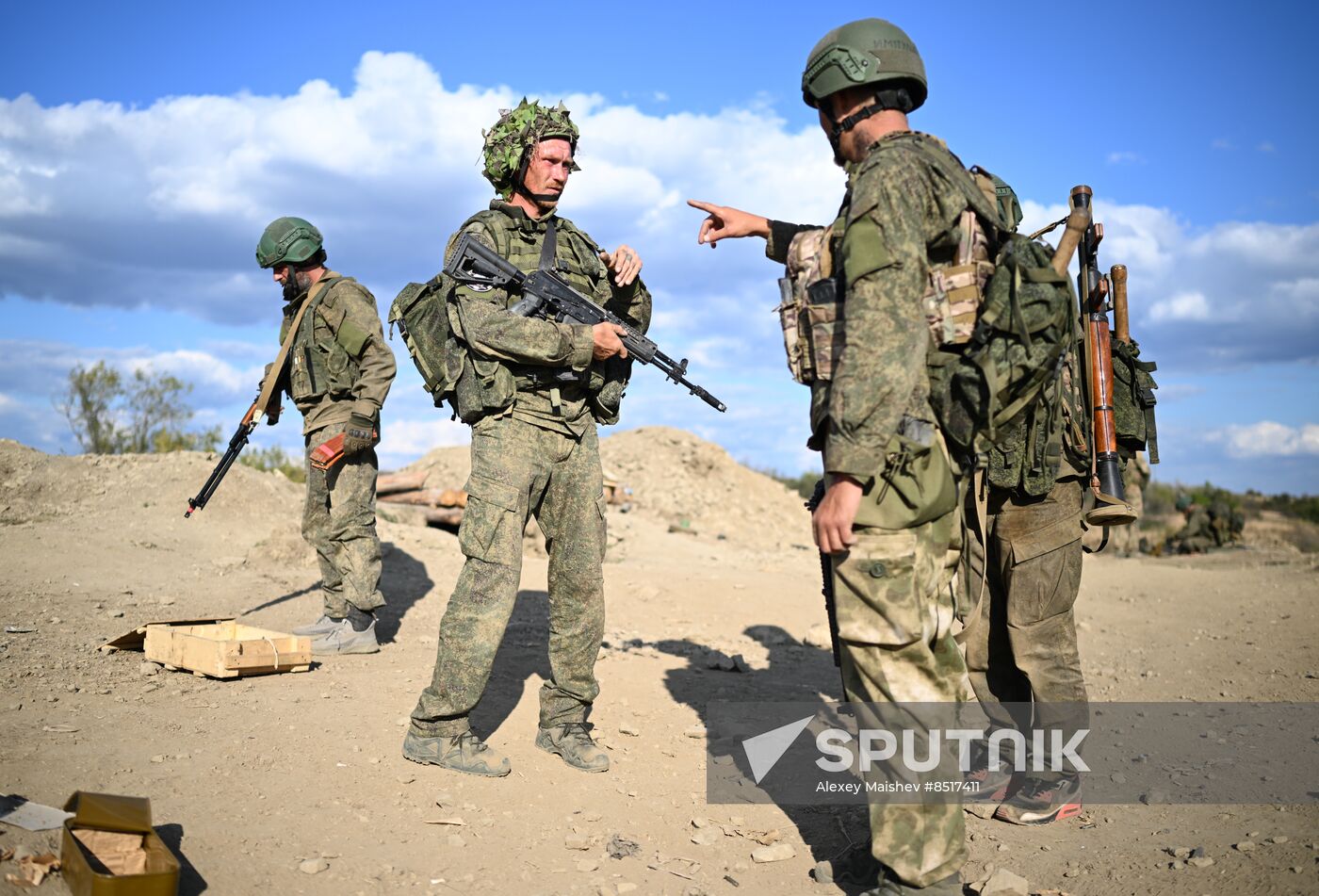 Russia Ukraine Military Operation Recruits Training