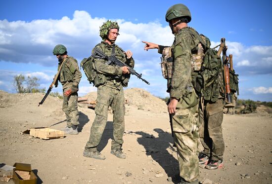 Russia Ukraine Military Operation Recruits Training