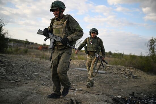 Russia Ukraine Military Operation Recruits Training