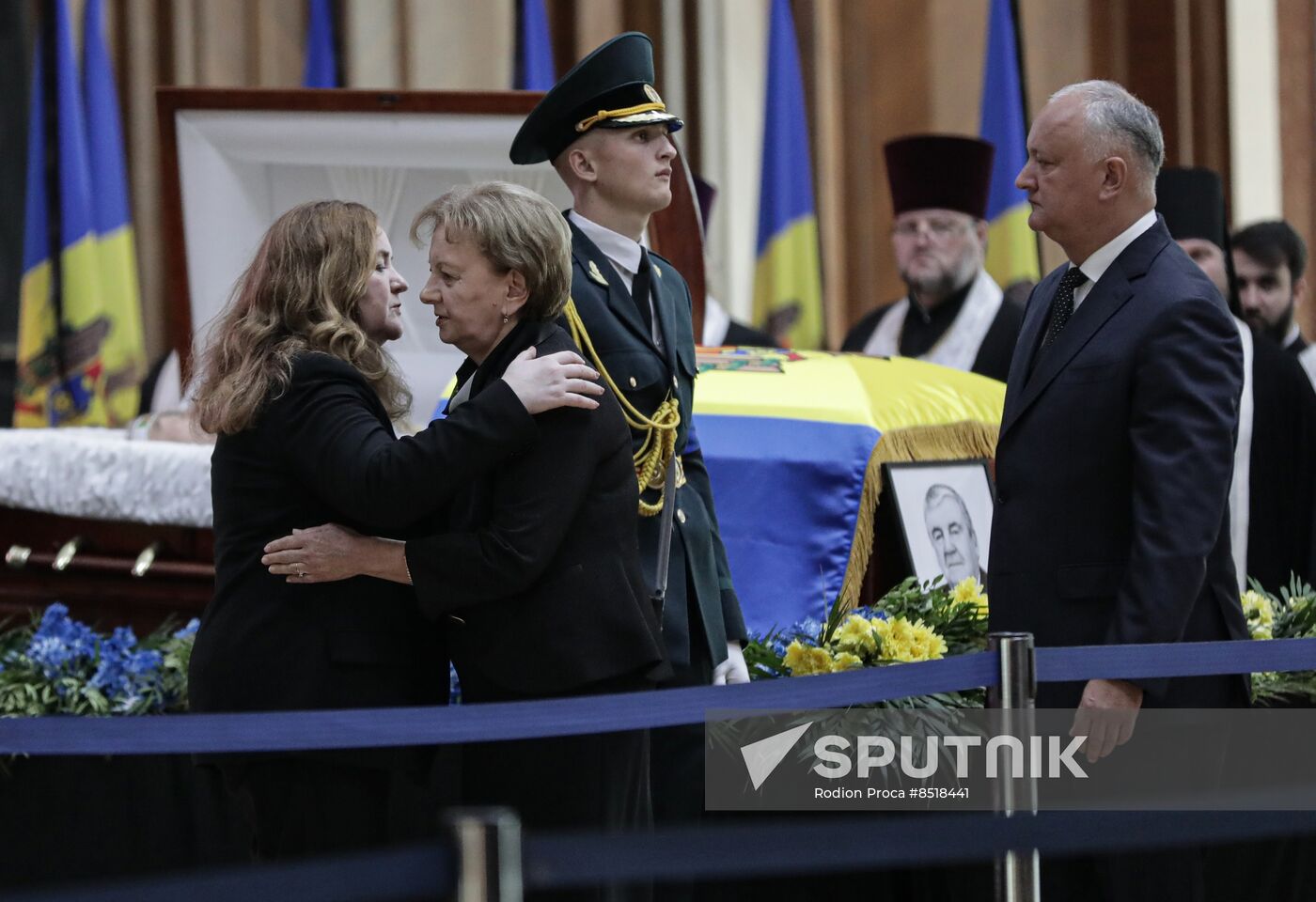 Moldova First President Snegur Death