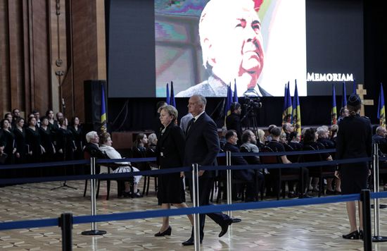 Moldova First President Snegur Death