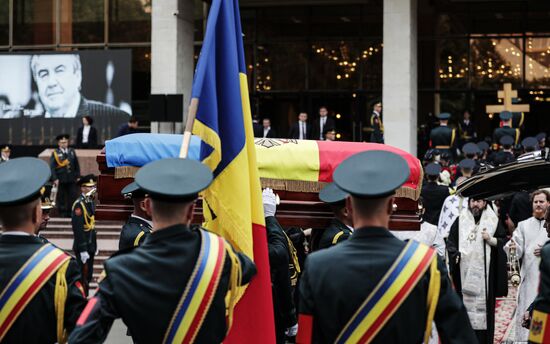 Moldova First President Snegur Death