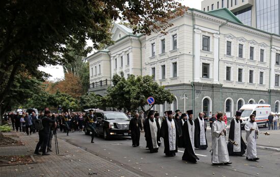 Moldova First President Snegur Death