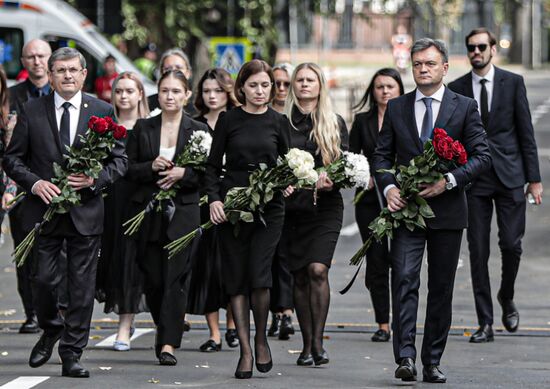 Moldova First President Snegur Death