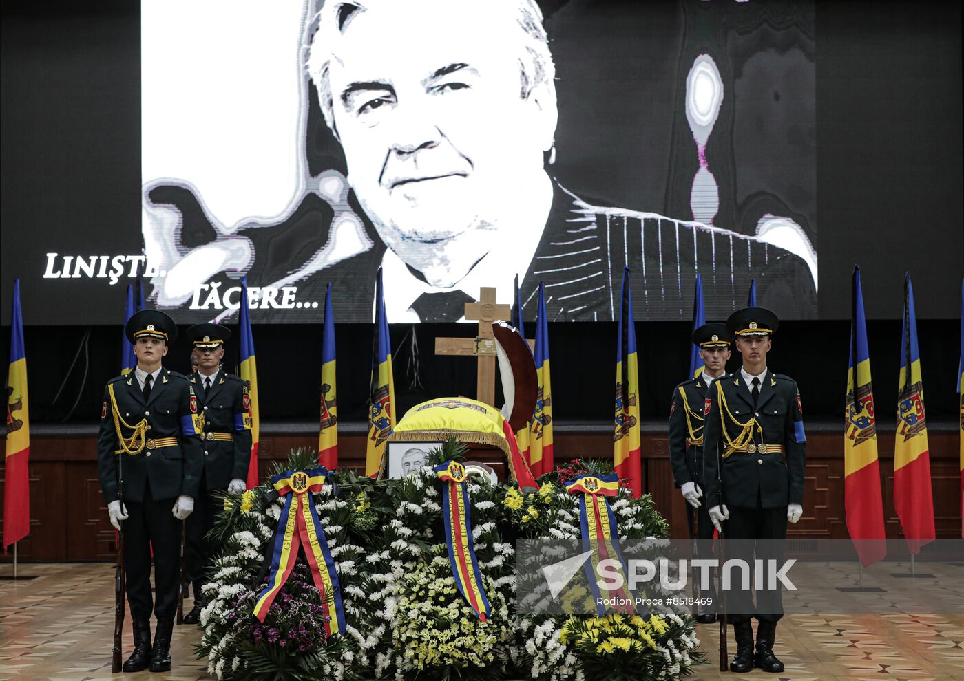 Moldova First President Snegur Death