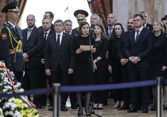 Moldova First President Snegur Death