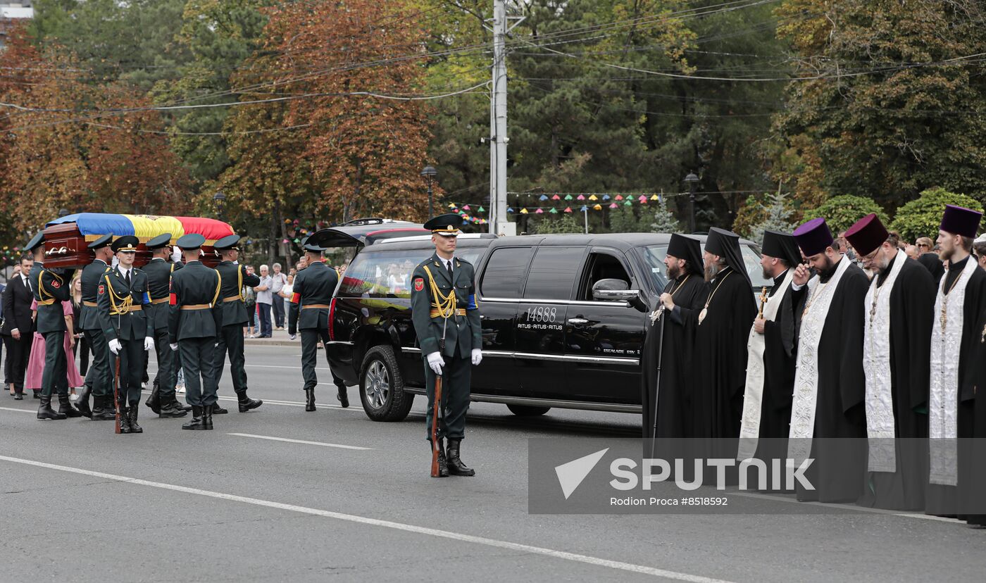 Moldova First President Snegur Death