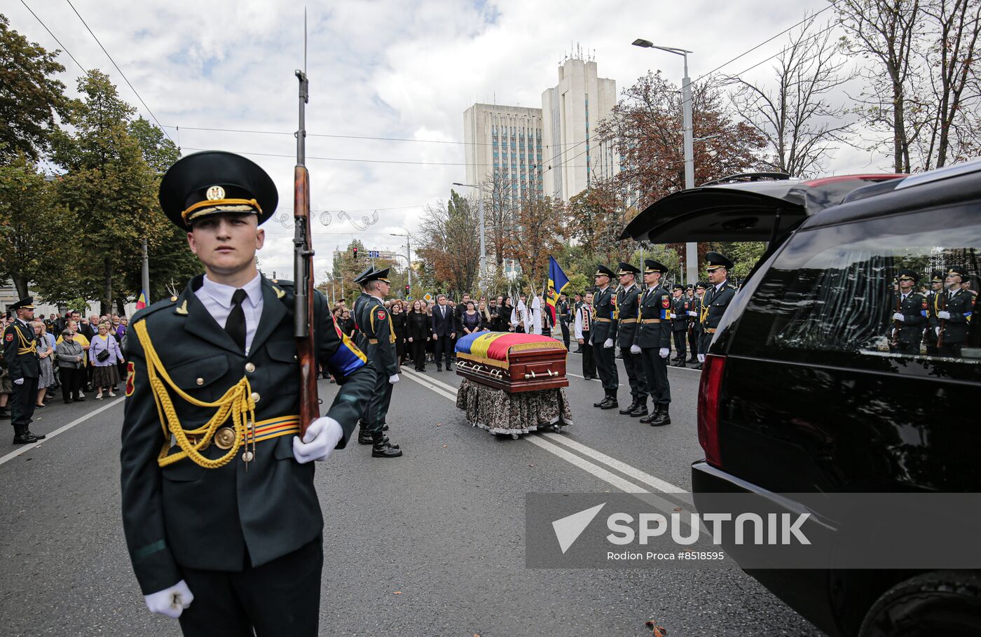 Moldova First President Snegur Death