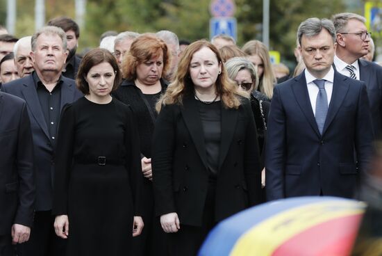 Moldova First President Snegur Death