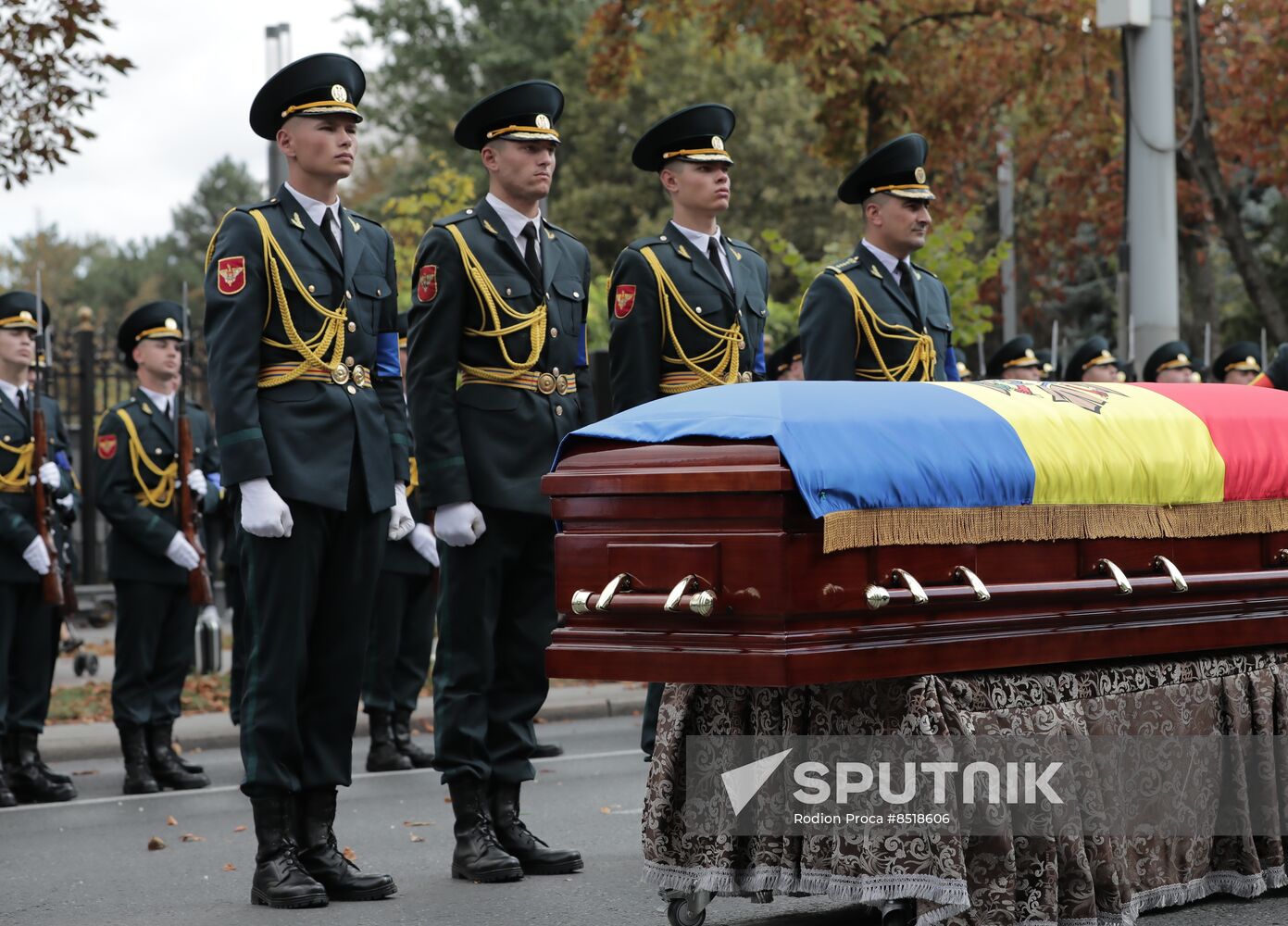 Moldova First President Snegur Death