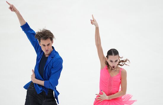 Russia Figure Skating Test Skates Ice Dance