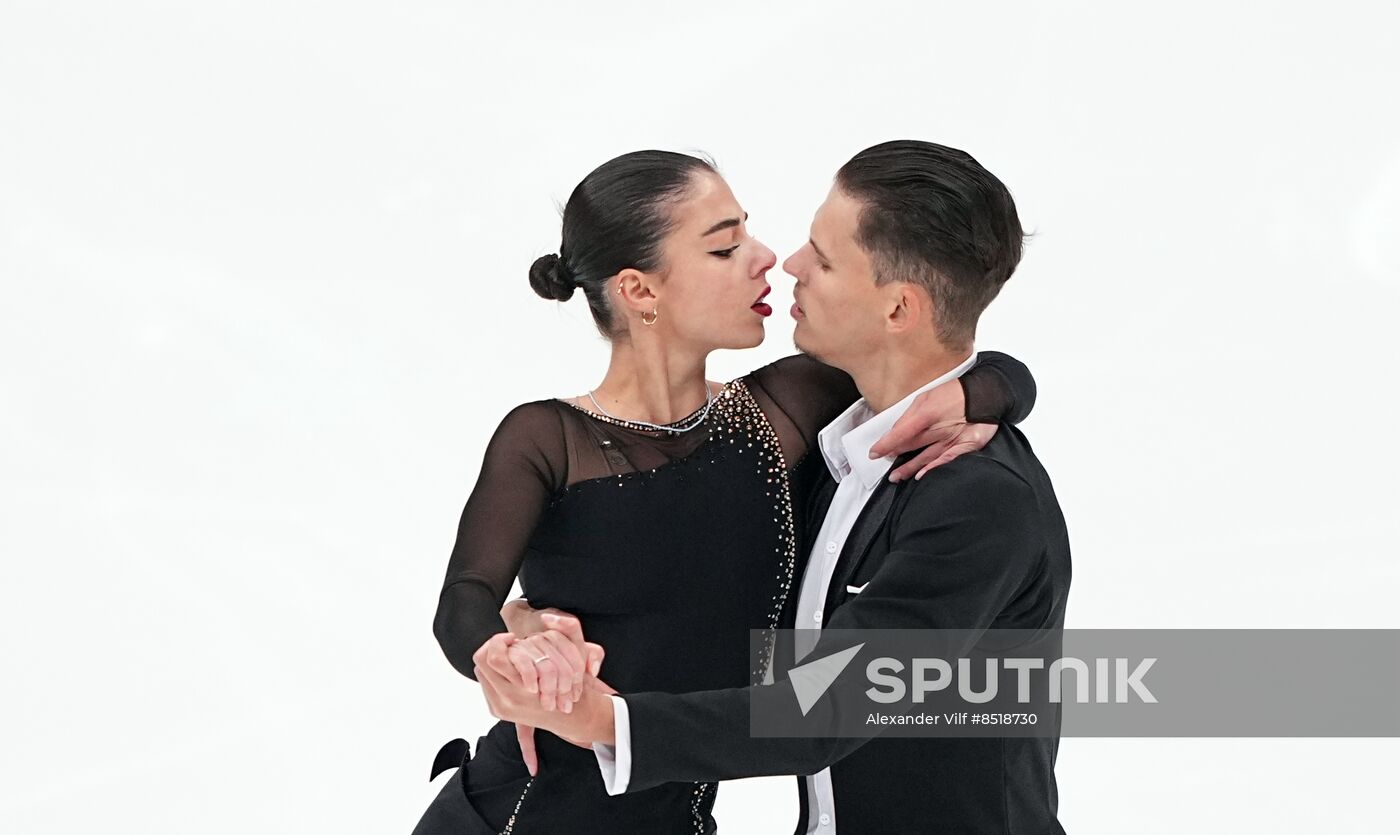 Russia Figure Skating Test Skates Pairs