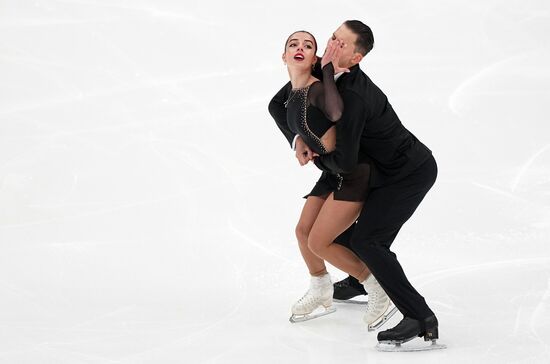 Russia Figure Skating Test Skates Pairs