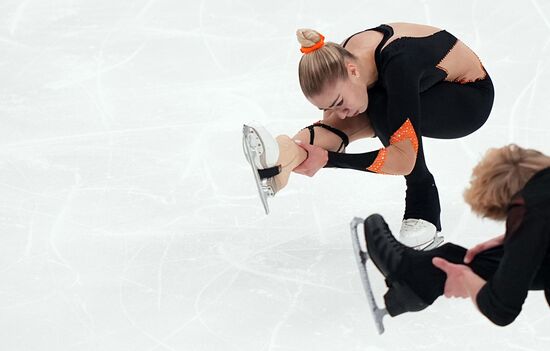 Russia Figure Skating Test Skates Pairs