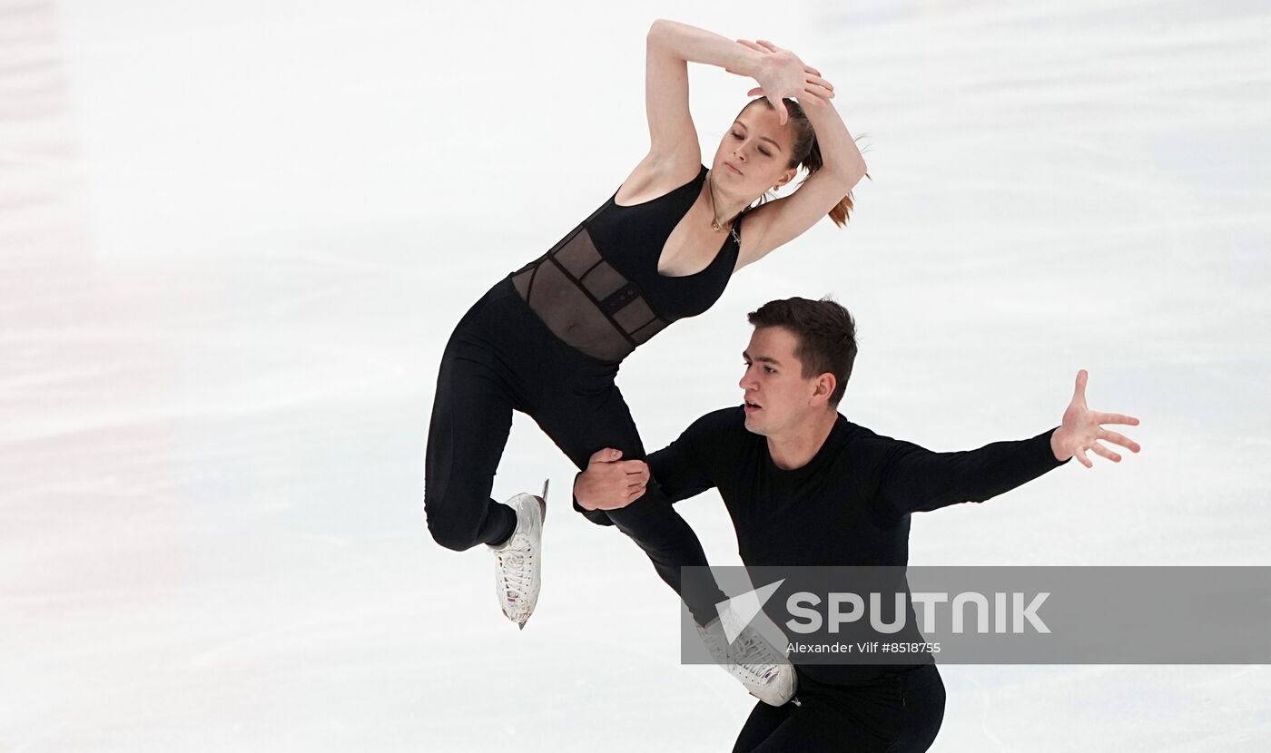 Russia Figure Skating Test Skates Pairs