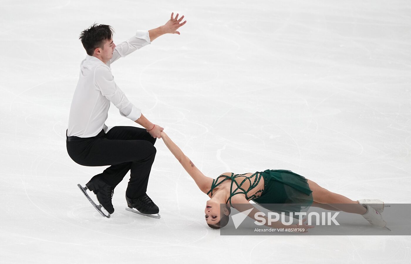 Russia Figure Skating Test Skates Pairs