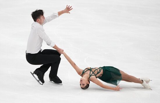 Russia Figure Skating Test Skates Pairs