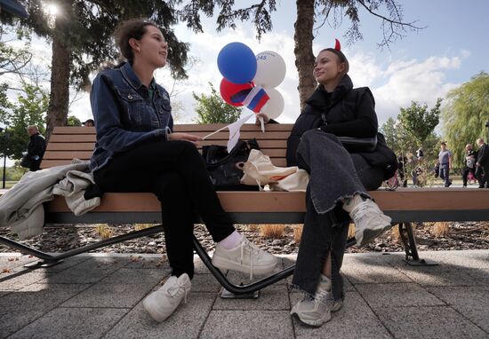 Russia DPR Mariupol City Day