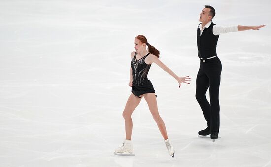 Russia Figure Skating Test Skates Pairs