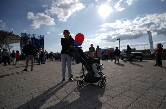 Russia DPR Mariupol City Day