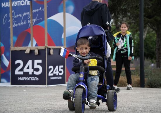 Russia DPR Mariupol City Day