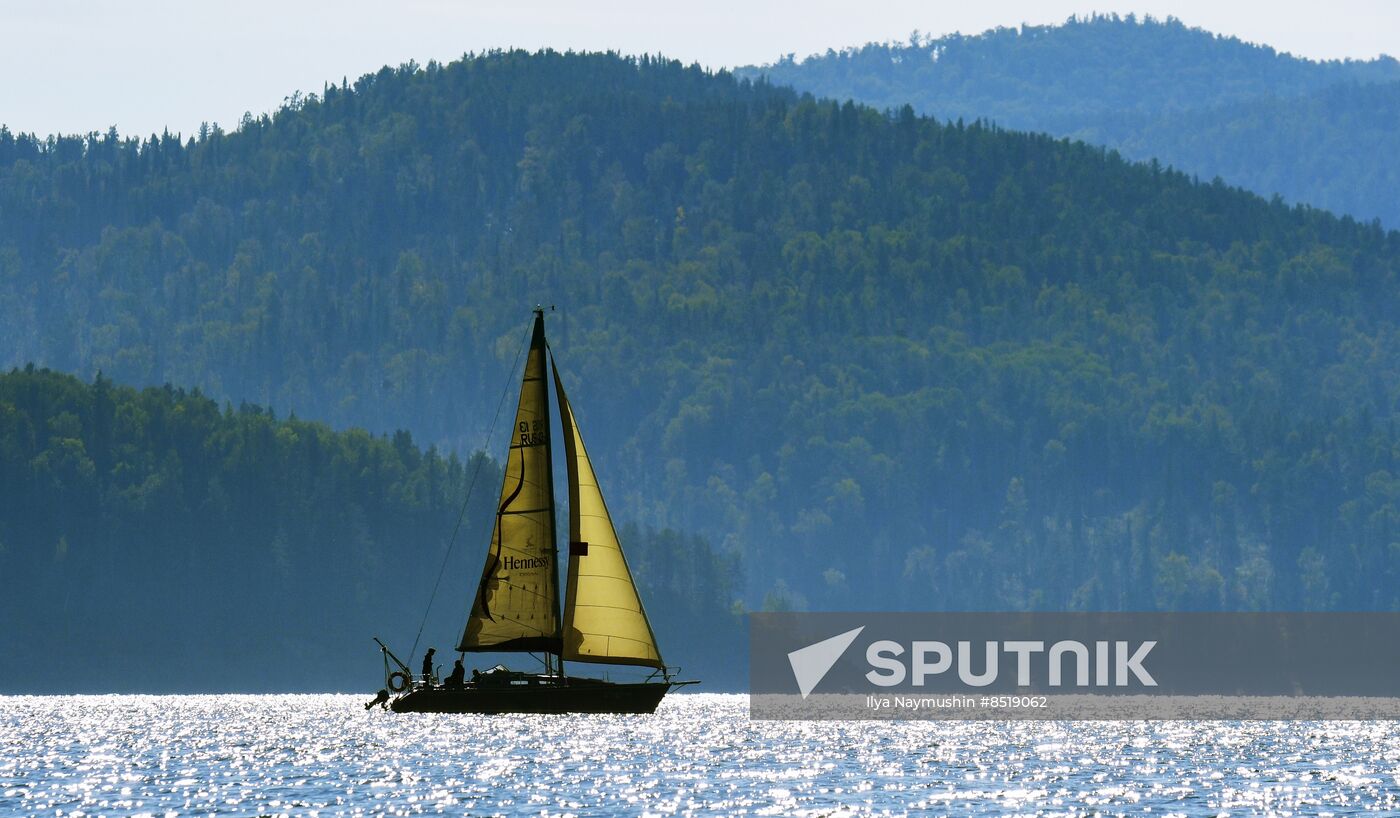 Russia Sailing