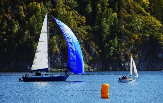 Russia Sailing
