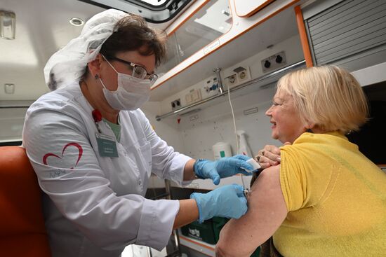 Russia Flu Vaccination