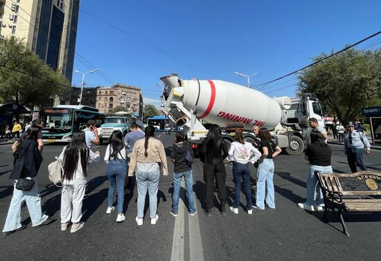 Armenia Azerbaijan Tensions Protests