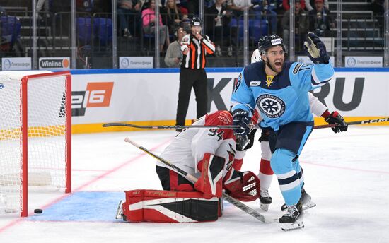 Russia Ice Hockey Kontinental League Sibir - Avangard