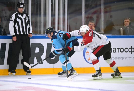 Russia Ice Hockey Kontinental League Sibir - Avangard