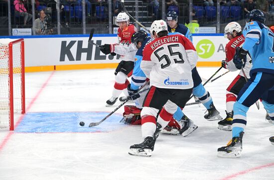 Russia Ice Hockey Kontinental League Sibir - Avangard