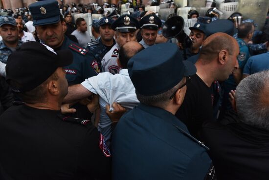 Armenia Azerbaijan Tensions Protests