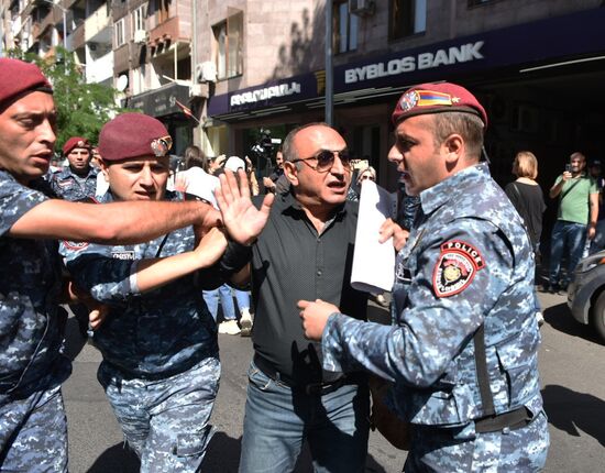 Armenia Azerbaijan Tensions Protests