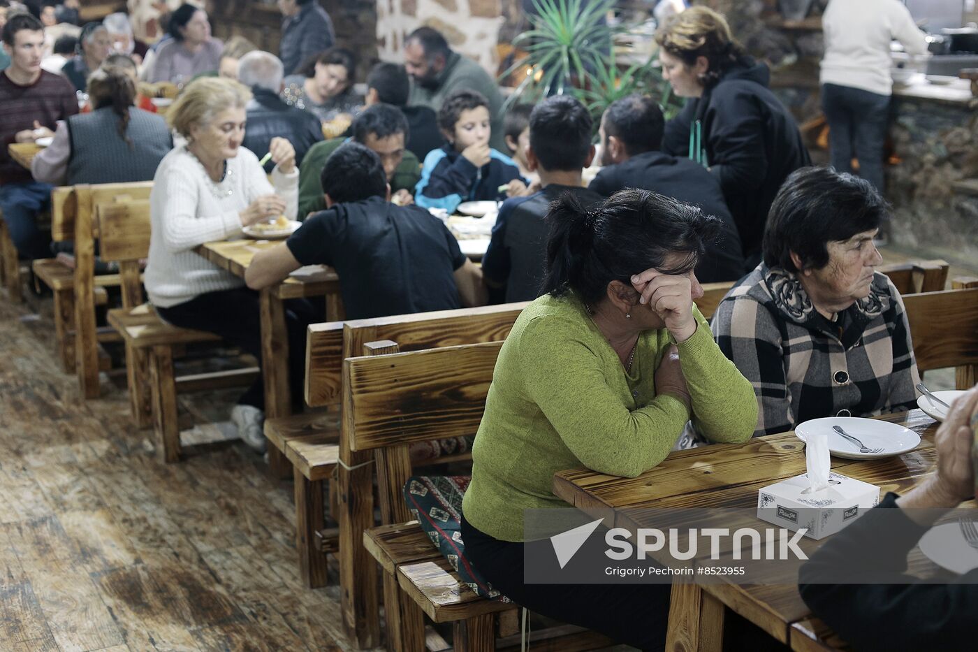 Armenia Azerbaijan Tensions Evacuees