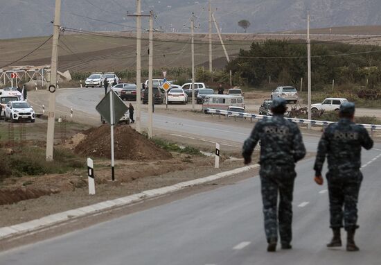 Armenia Azerbaijan Tensions Evacuees